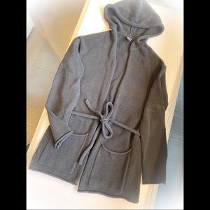 Never worn fashionably comfy knit sweater